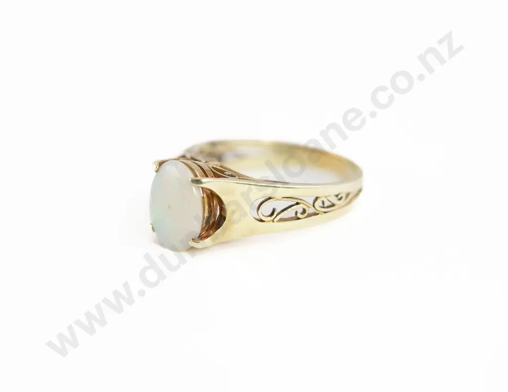 14ct Single Milk Opal Dress Ring Image 1++