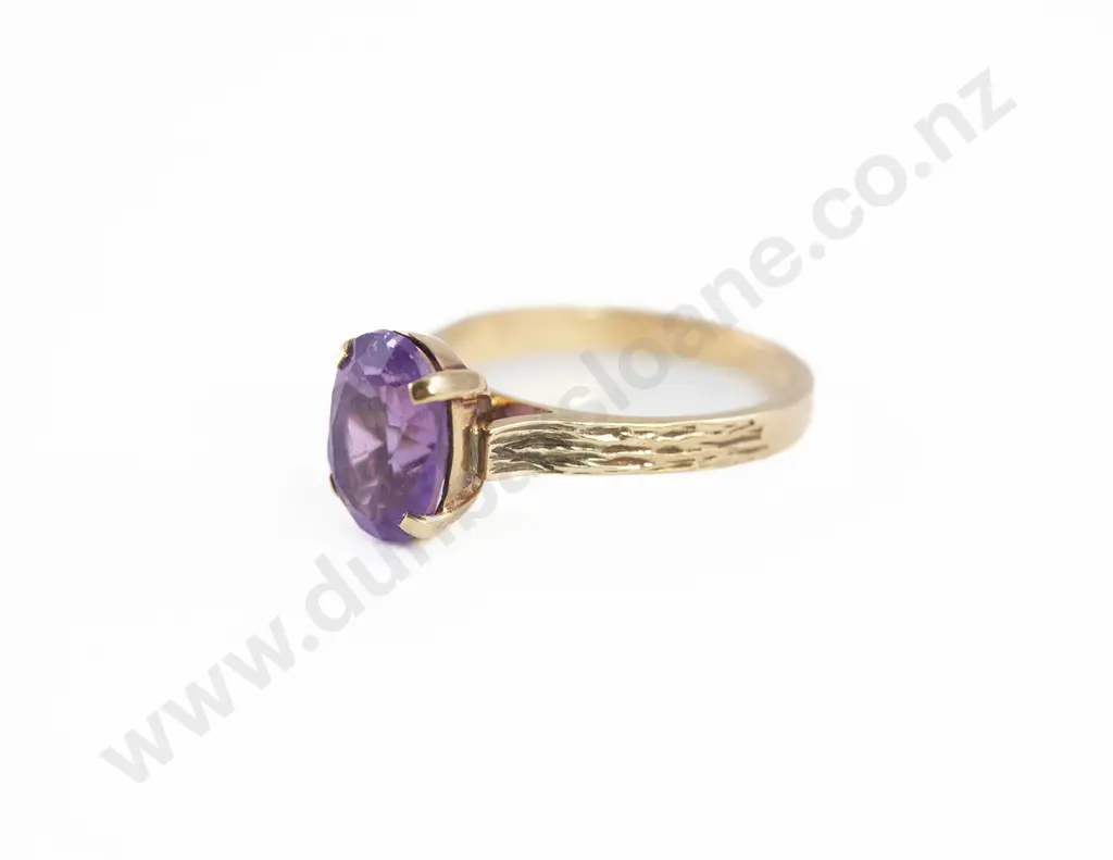 9ct Single Amethyst Dress Ring Image 1++