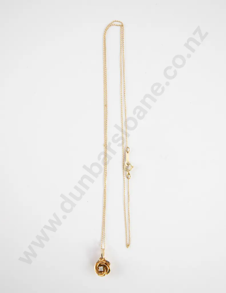14ct Single Diamond Pendant on Fine Neck Chain Image 1++