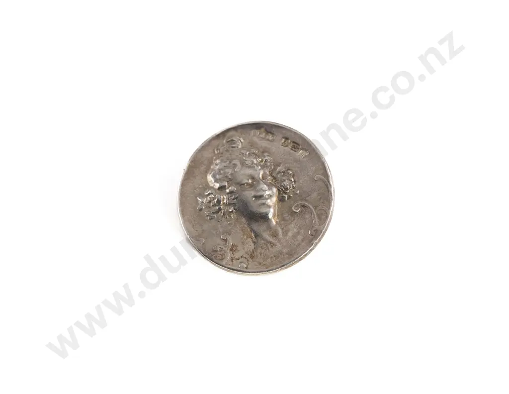 Art Nouveau S/S Embossed Portrait Brooch Image 1++
