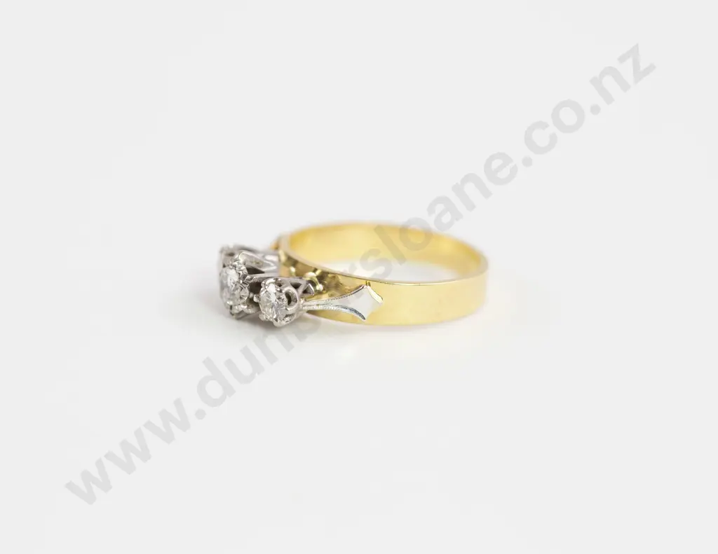 18ct Three Stone Diamond Bridge Ring Image 1++