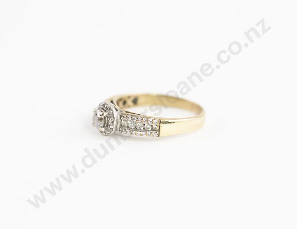 9ct Modern Design 51stone Diamond Cluster Ring Image 1++