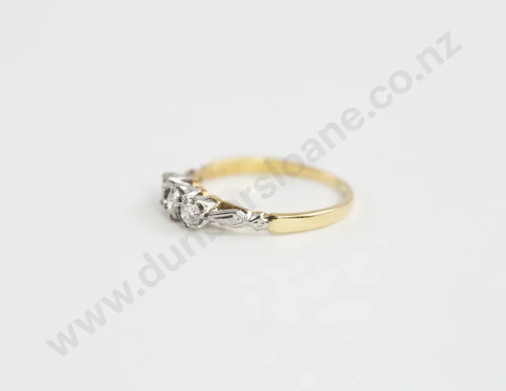 18ct Three Stone Diamond Bridge Ring Image 1++
