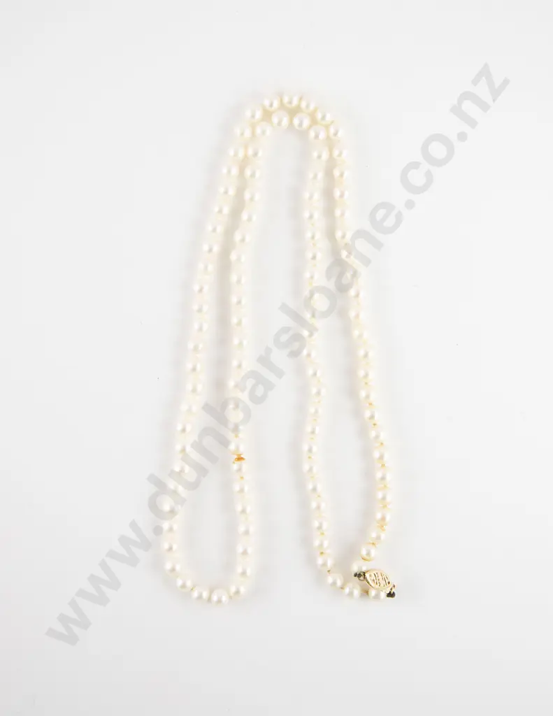 Single Strand Uniform Cultured Pearl Necklace Image 1++
