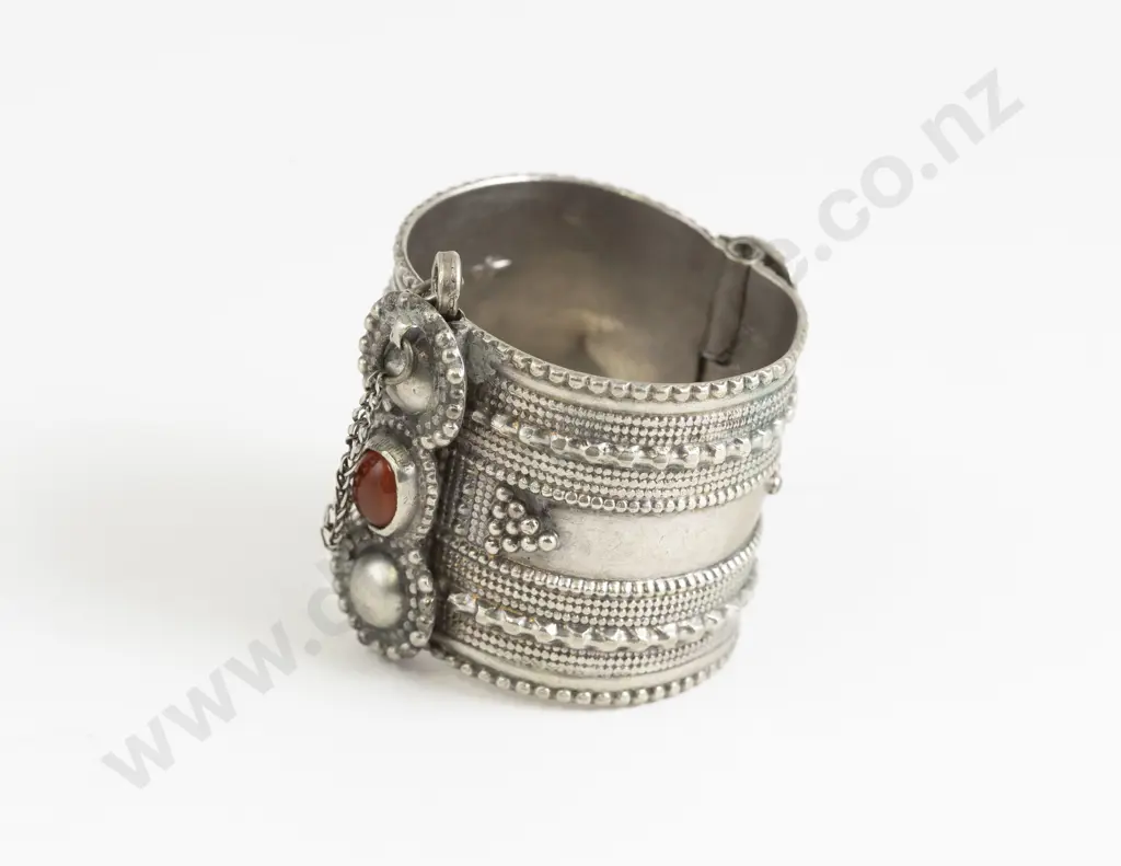 Vintage Yemeni Tribal Silver Metal Cuff Bangle Image 1++