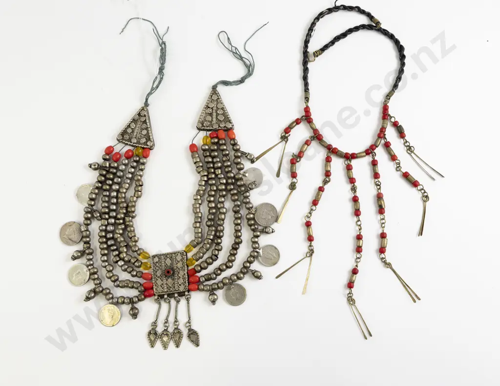 Yemen Silver Metal and Coral Beaded Pendant Necklace Image 1++