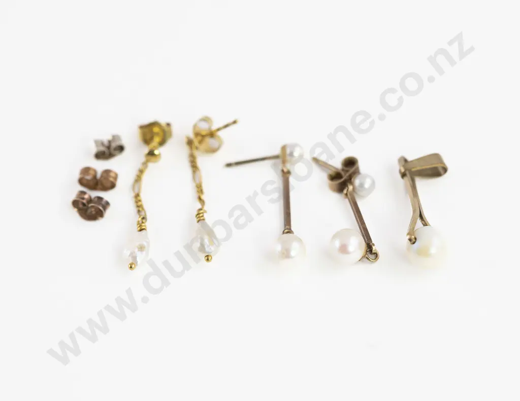 Two Pair 9ct Pendant Drop Pearl Earrings and 8ct Single Pearl Pendant Image 1++