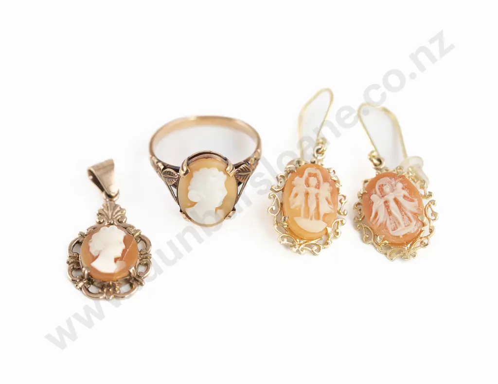 9ct Framed Cameo Ring Pendant and Pair Earrings Image 1++