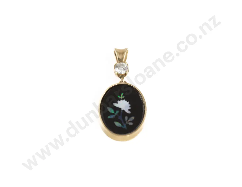 9ct Single Diamond and Onyx Opal Inlaid Fancy Pendant Image 1++