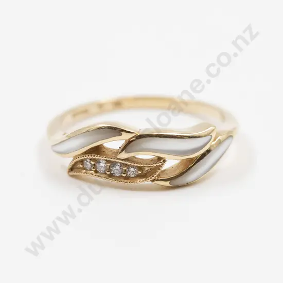 Kabana Design 14ct Four Stone Diamond and MOP Dress Ring
