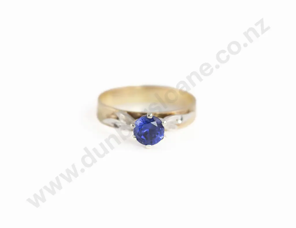 9ct Single Imitation Sapphire Ring Image 1++