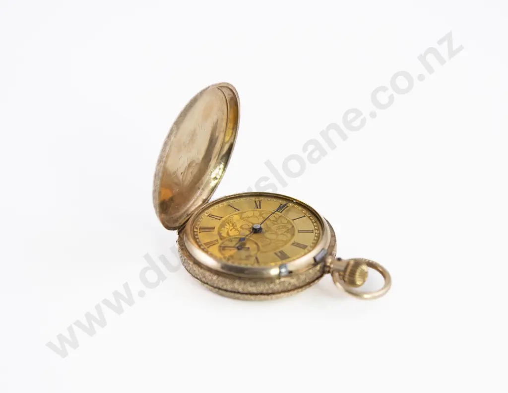 10ct Small Engraved Hunter Cased Lever Wind Pocket Watch Image 1++