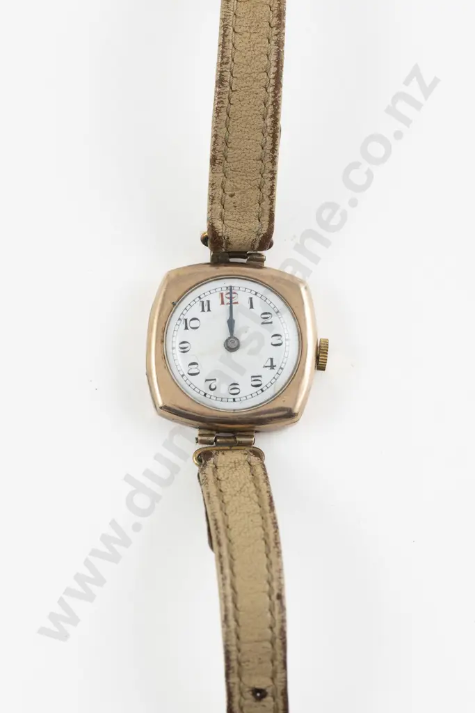 Vintage 9ct Cased Manual Wind Wrist Watch Image 1++