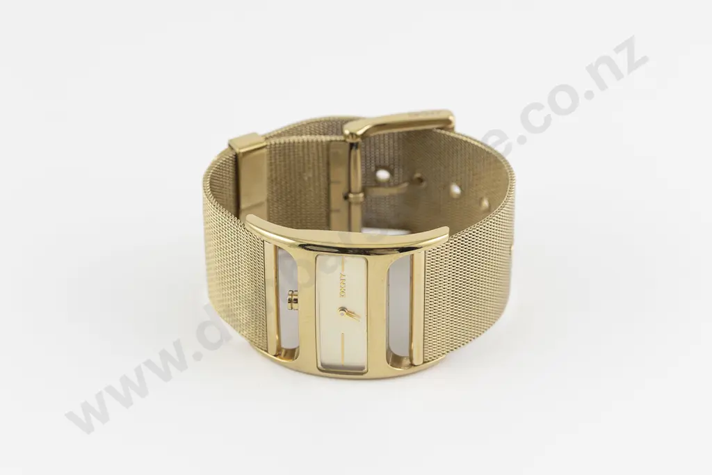 DKNY Vintage Stainless Steel Gilt Mesh Dress Wrist Watch Image 1++