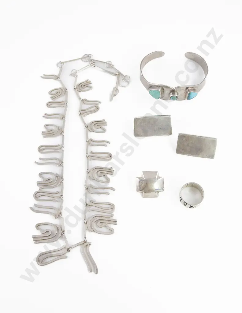 Southern American .925 Design Necklace Image 1++