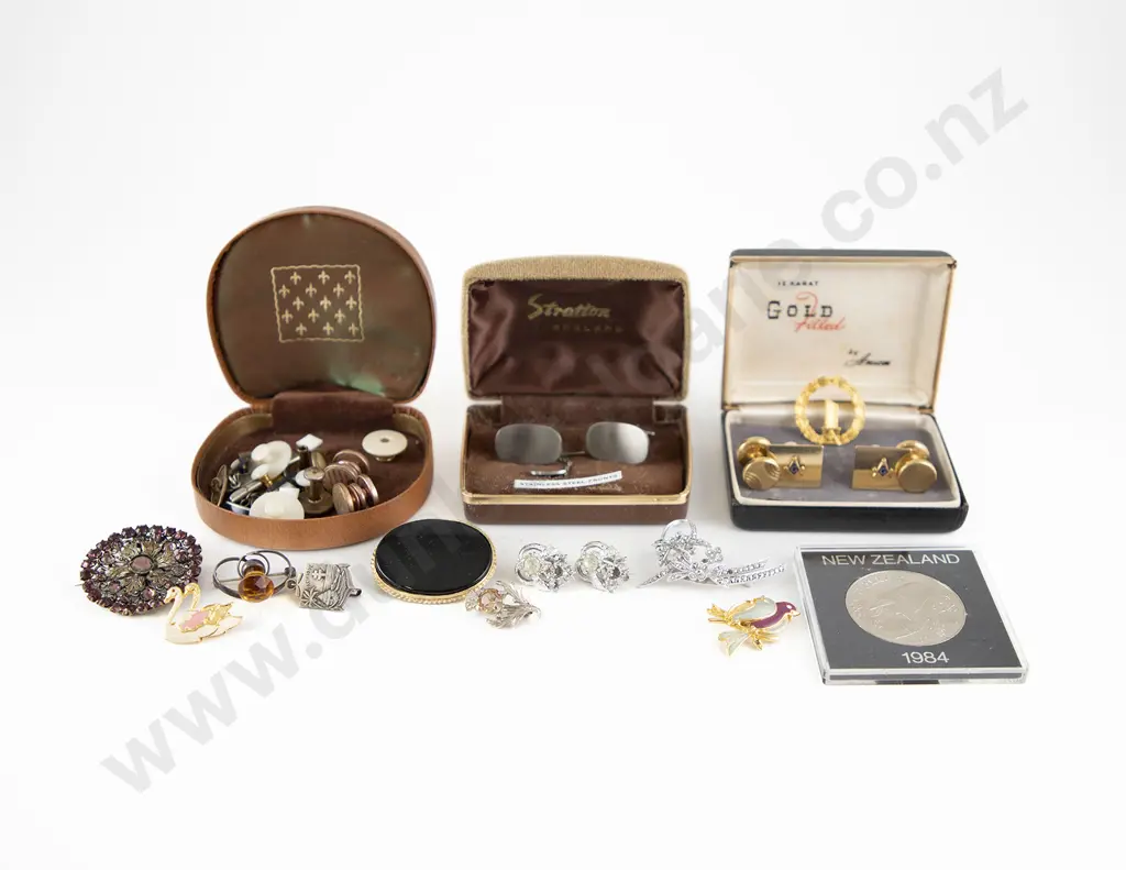 Small Collection Costume Jewellery Image 1++