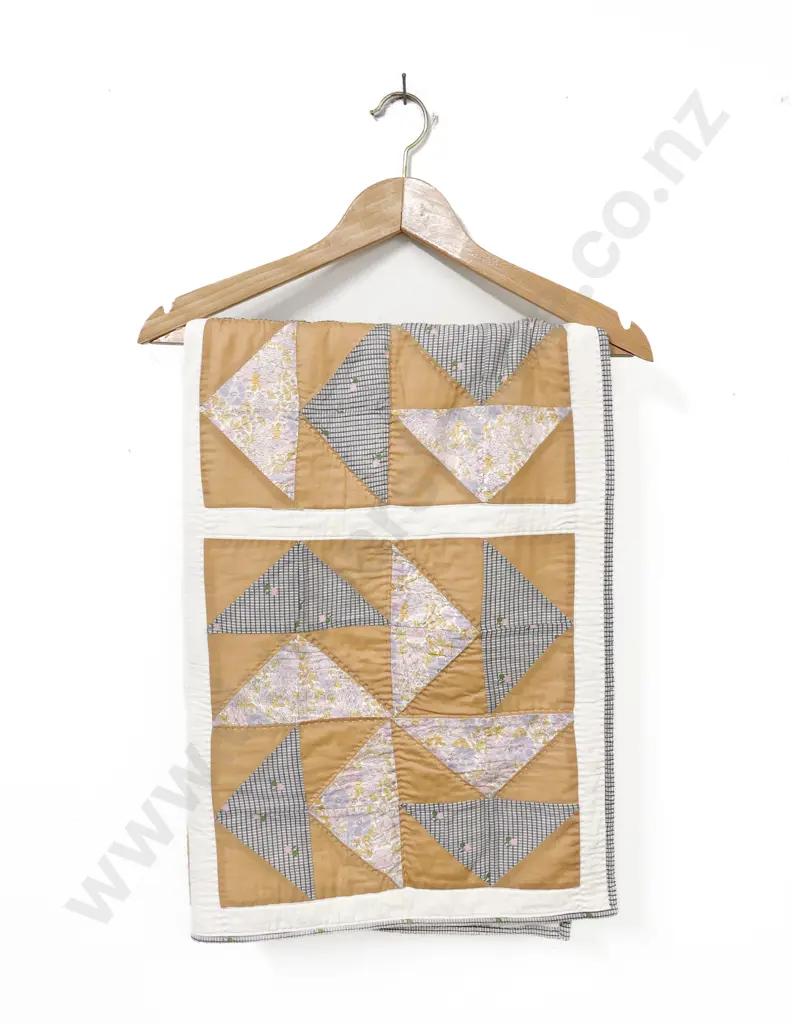 Machine and Hand Stitched Quilt Image 1++