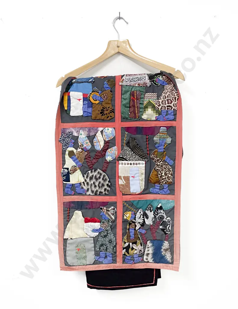 Two Machine and Hand Stitched Picture Quilts Image 1++