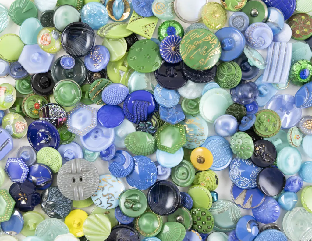 Collection Blue and Green Glass Buttons Image 1++