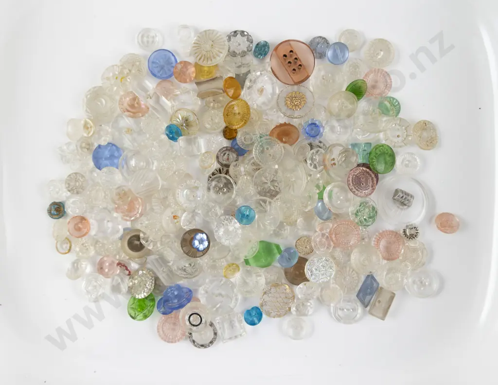 Collection Mixed Clear and Coloured Glass Buttons Image 1++
