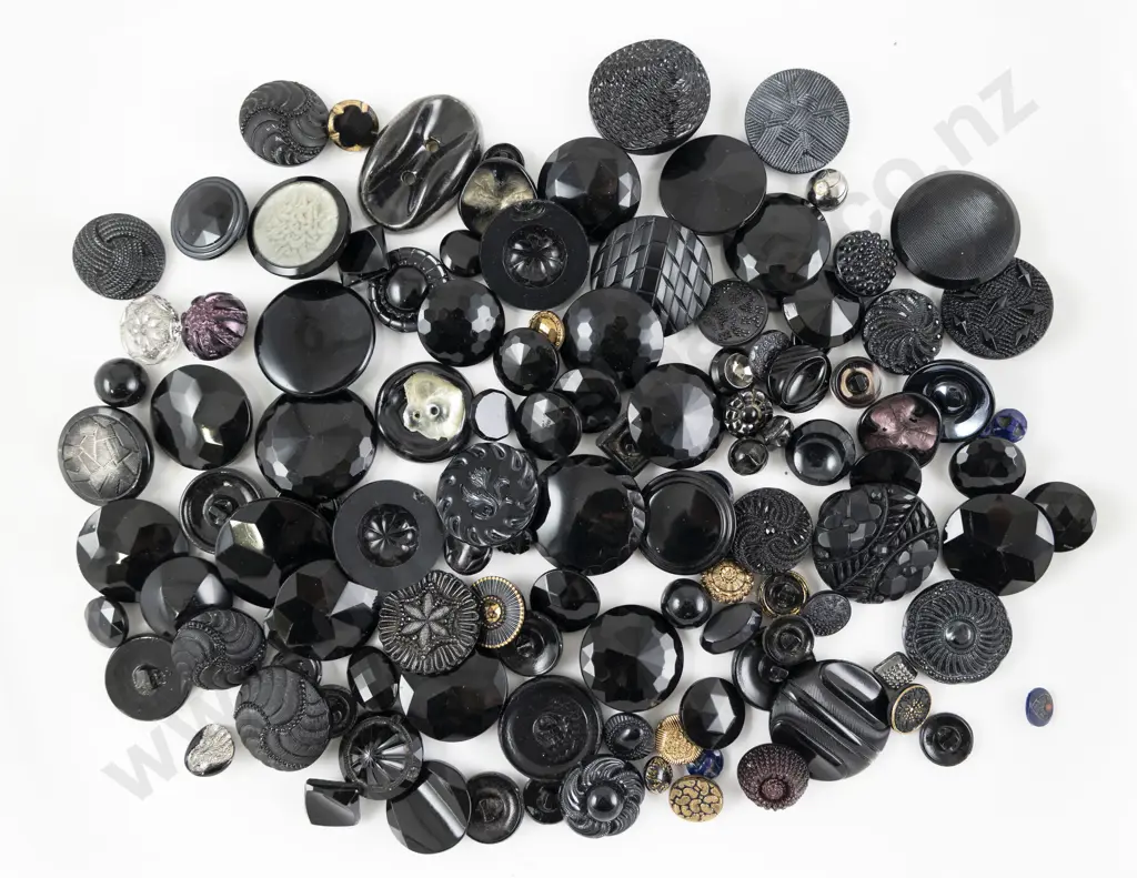 Collection Black Glass Buttons Image 1++