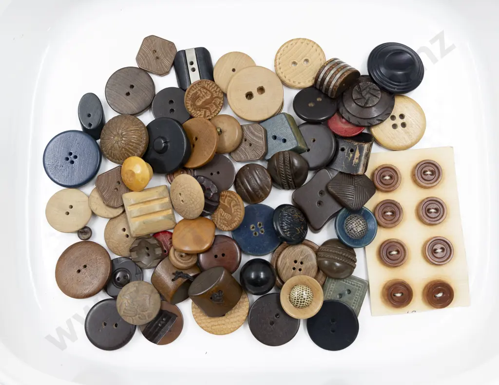 Collection Larger Size Wooden Buttons Image 1++