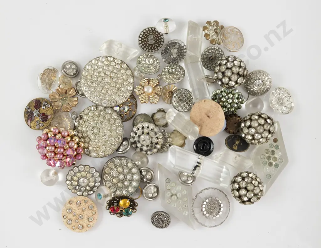 Collection Diamanté and Other Sparkle Buttons Image 1++