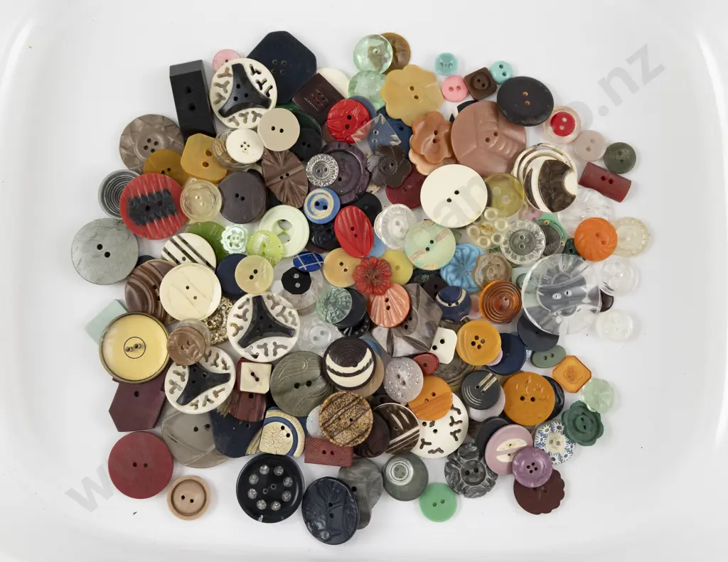 Collection Vintage Plastic Sew Thru Buttons Image 1++