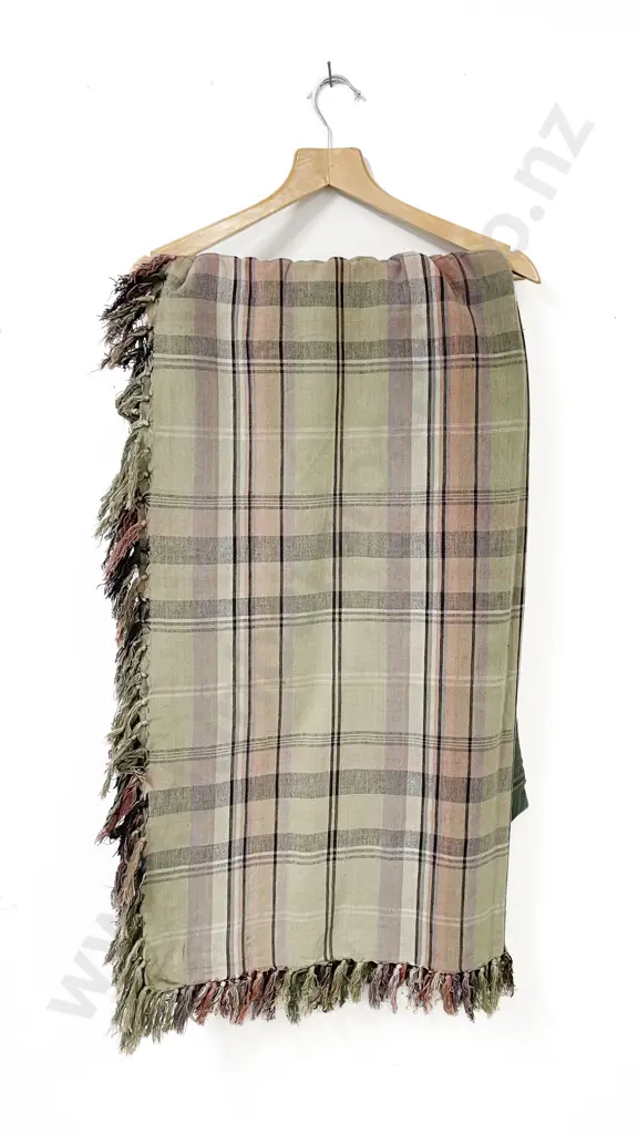 Pair Vintage Tartan Linen Bed Covers Image 1++