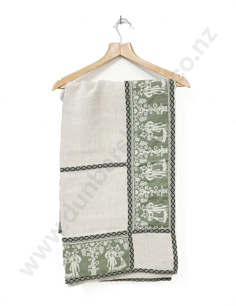 Two Heavy and Sculptured Linen Table Covers Image 1++