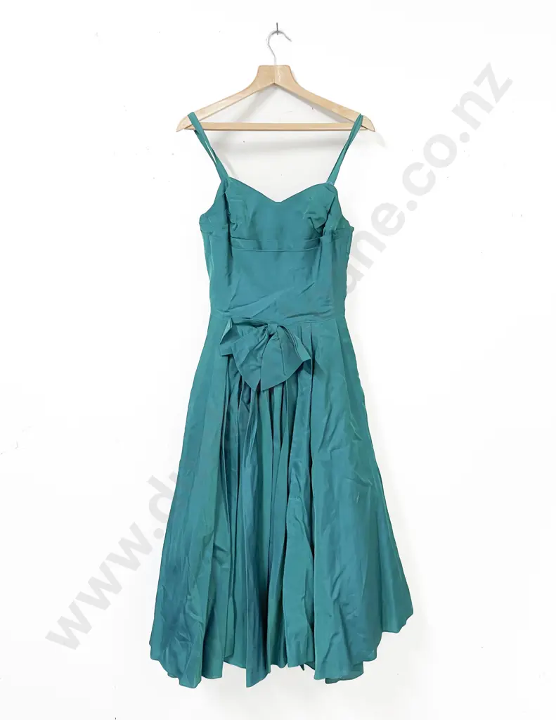 Vintage Emerald Green Cocktail/Ball Gown with starched linen petticoat Image 1++