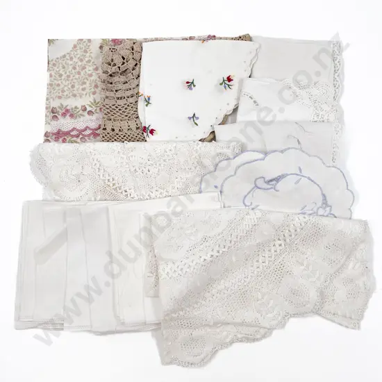 Collection Vintage Table Linens