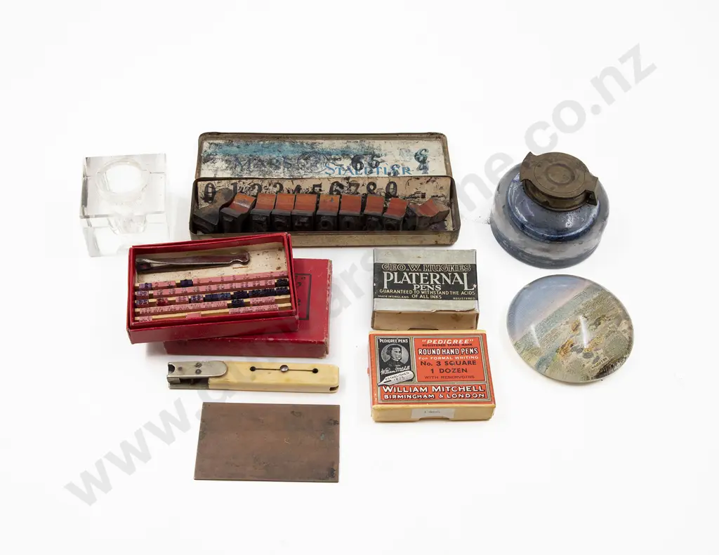 Antique Quill Cutter Image 1++
