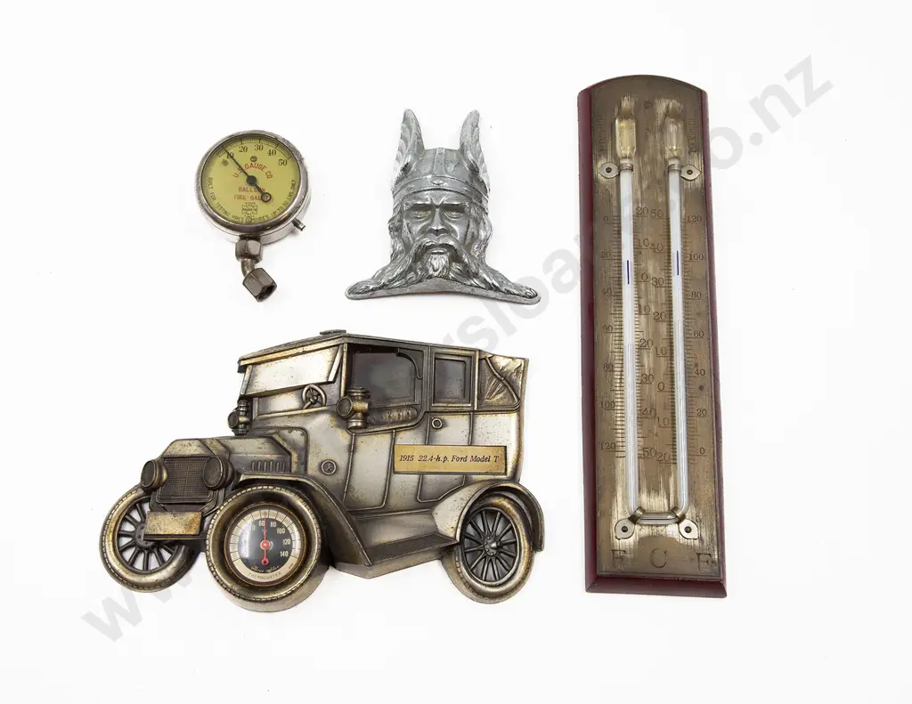 Viking Hood Ornament Image 1++