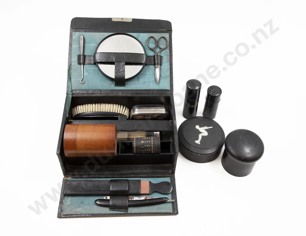 Victorian Travel Case with Ebonised Fittings and Containers Image 1++