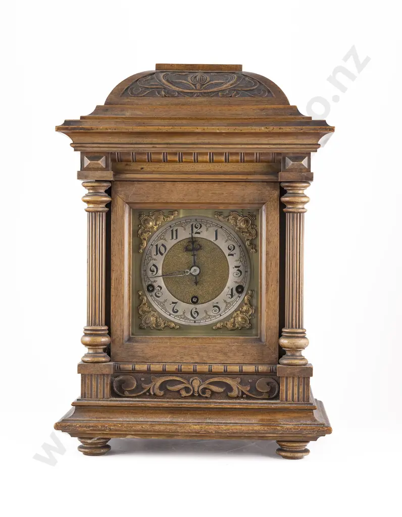 Late C19th German Oak Cased Chiming Mantel Clock Image 1++