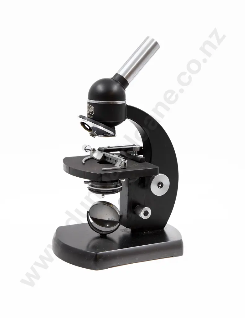 Kyowa Tokyo Number 608330 Cased Microscope Image 1++