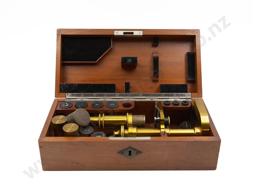 Late C19th/Early C20th All Brass Microscope Image 1++