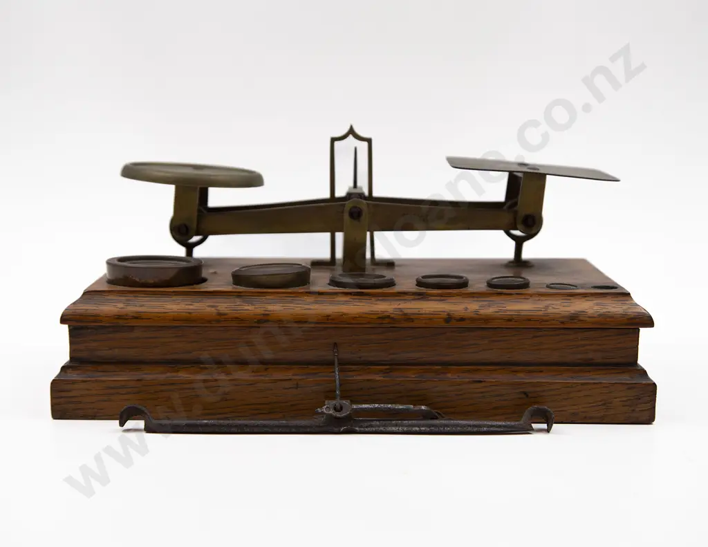 Victorian Oak Based Table Top Beam Balance Scales and Weights Image 1++