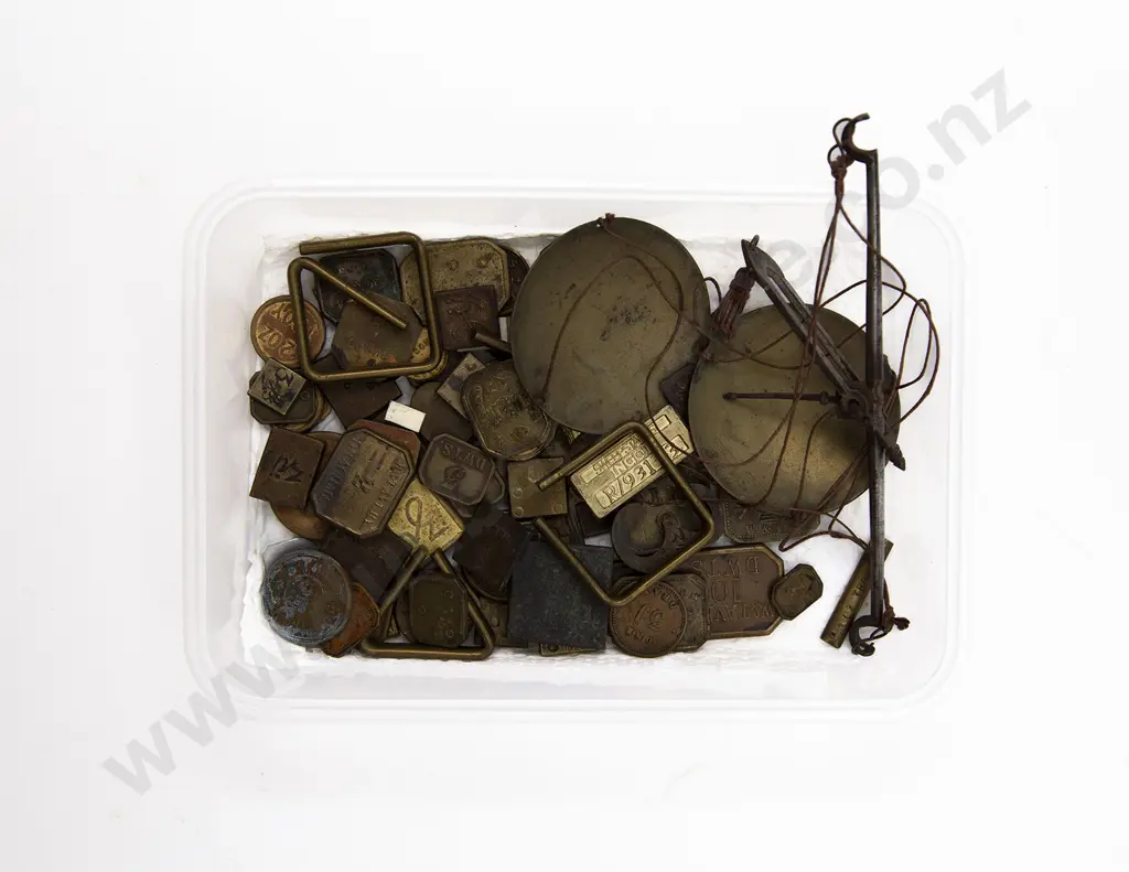 Collection Various Small Weights and Pocket Scales Image 1++