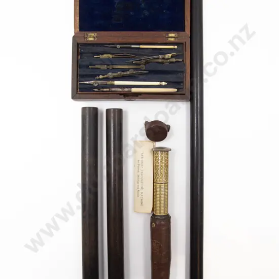 Boxed Drawing Set