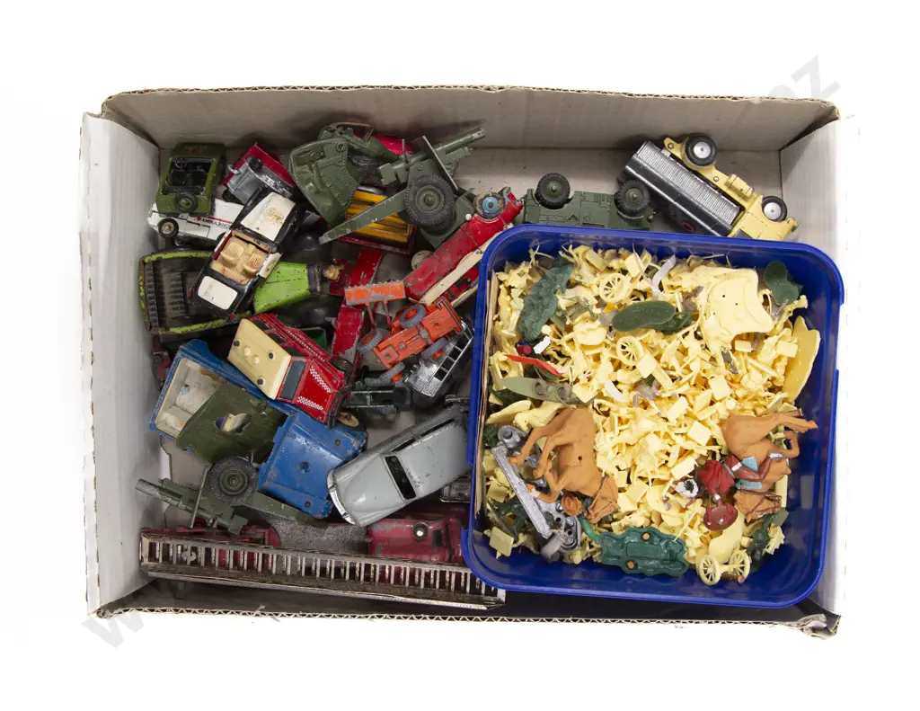 Small Collection of Playworn Diecast Vehicles and Plastic Soldiers Image 1++