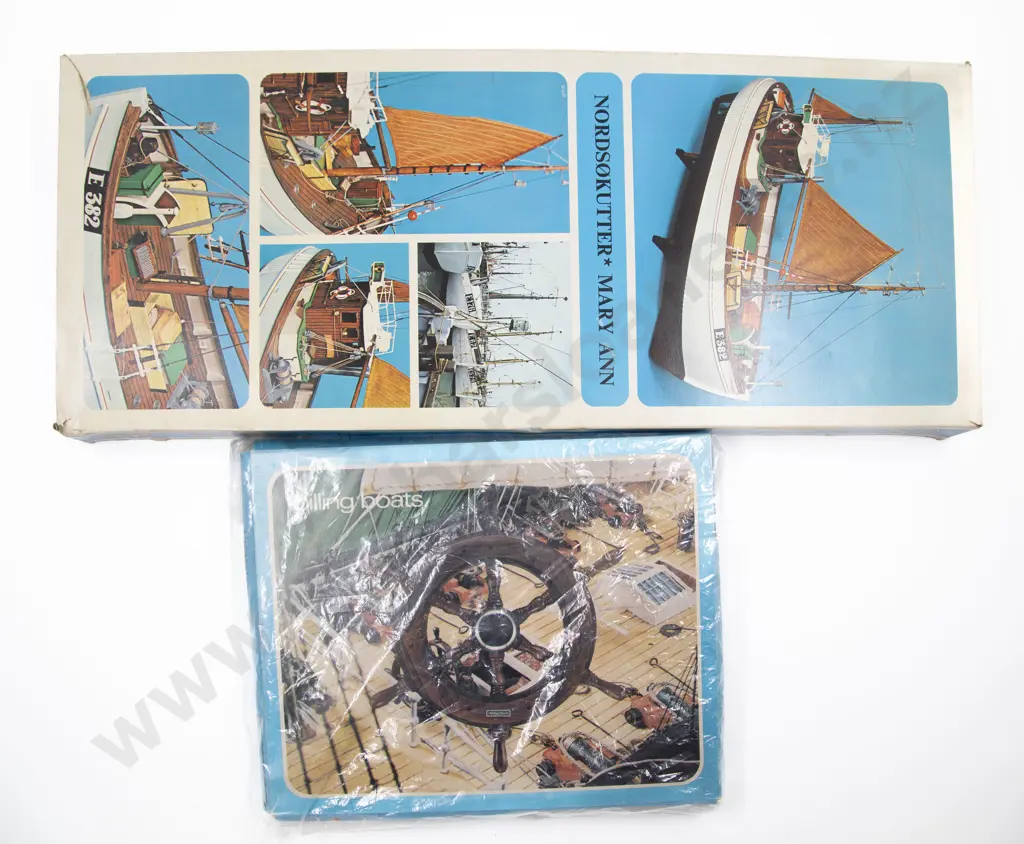 Billing Boats Model of the Mary-Anne and Box of Accessory Fittings Image 1++