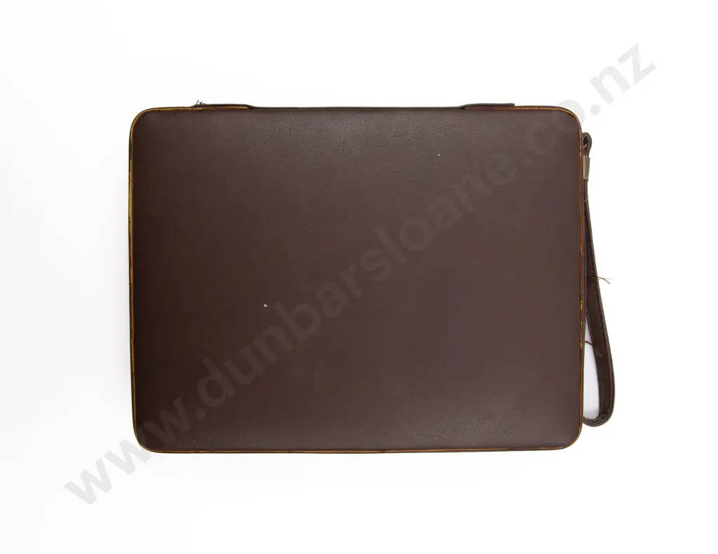 Modern Travel Backgammon Set Image 1++