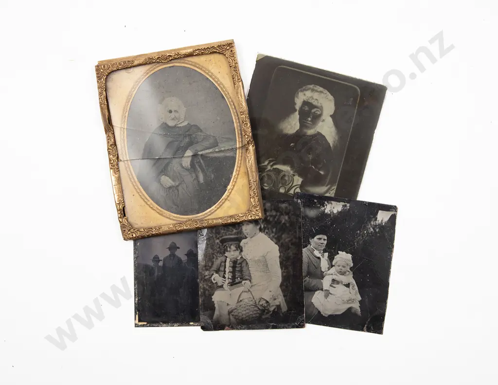 Victorian Five Unframed Ambrotype and Daguerrotype Portraits Image 1++