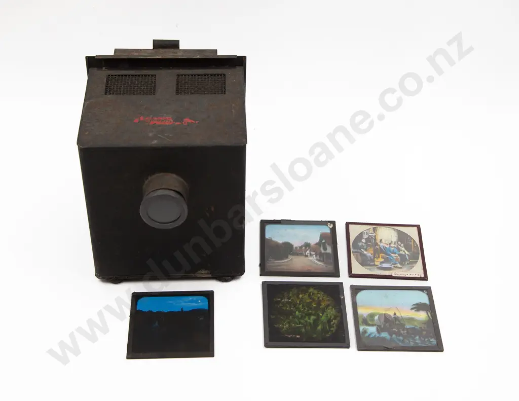 Victorian Simple Lantern Slide Projector and five slides Image 1++