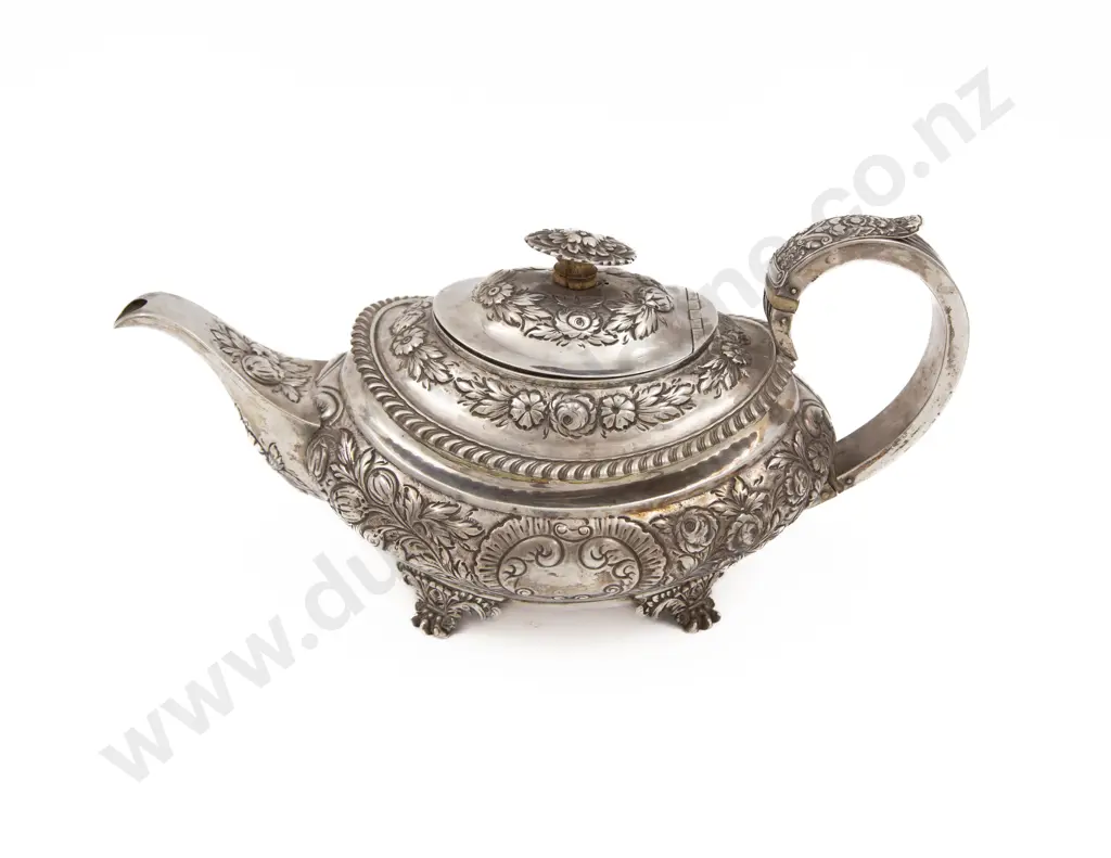 S/S Regency Floral Embossed Teapot Image 1++