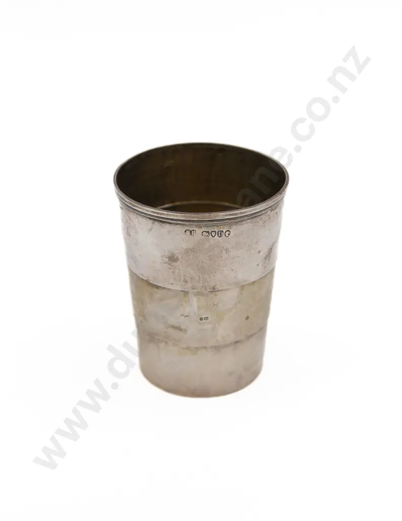 S/S Collapsible Travel Cup Image 1++