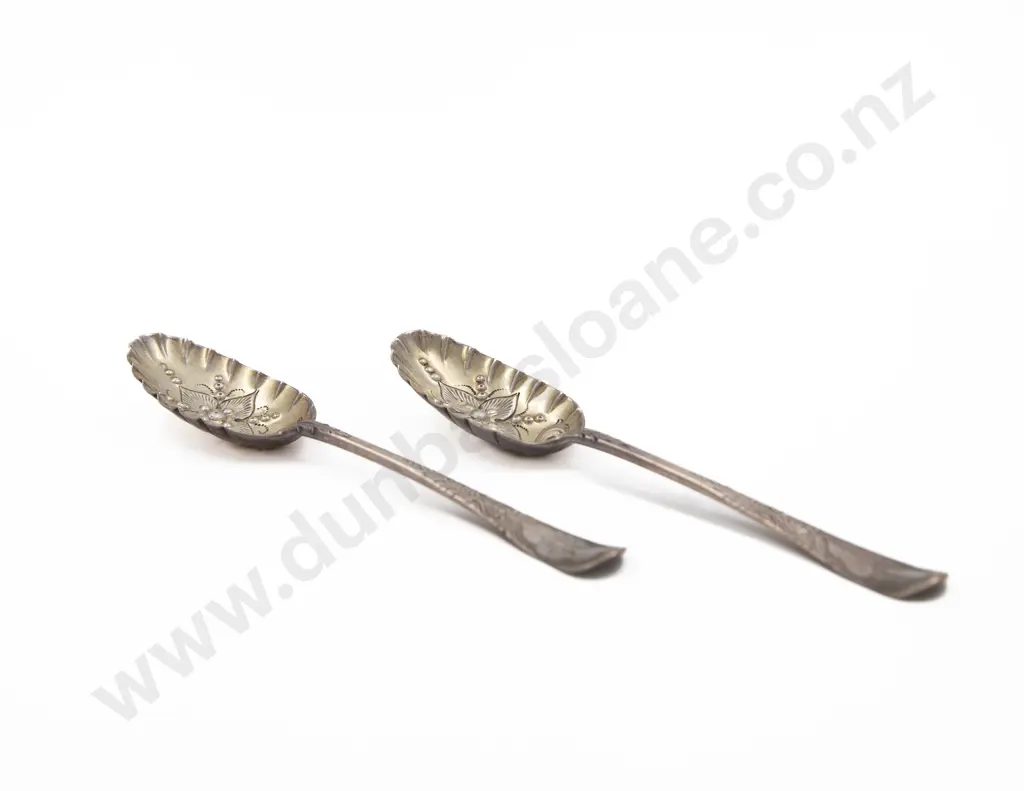 Pair of S/S Berry Spoons Image 1++