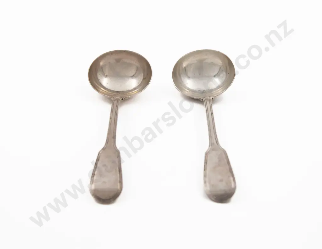 Pair of S/S Fiddle and Thread Pattern Ladles Image 1++